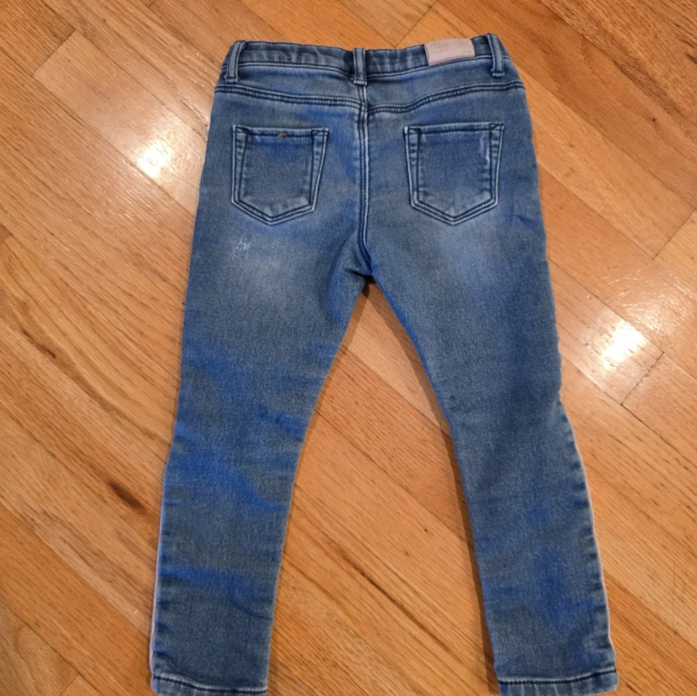 Zara pre loved